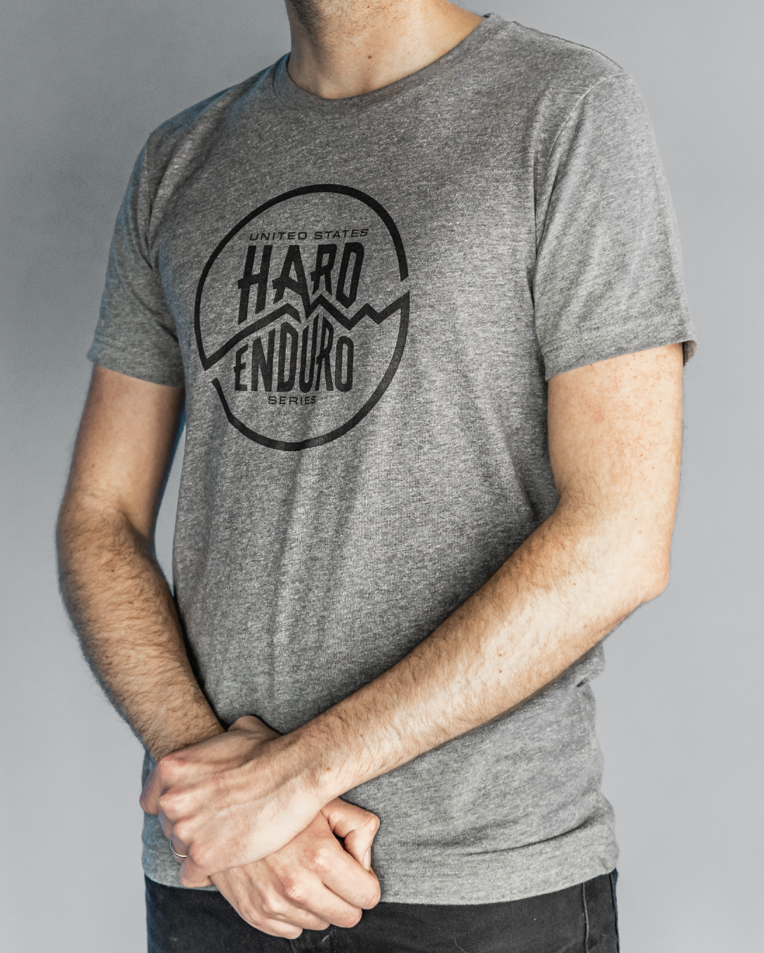 USHE - Short Sleeve T-Shirt